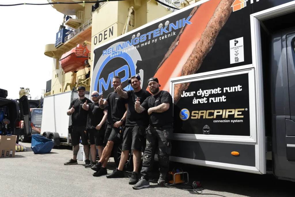 DSC5080-1024x683 Personalen hos Reliningsteknik